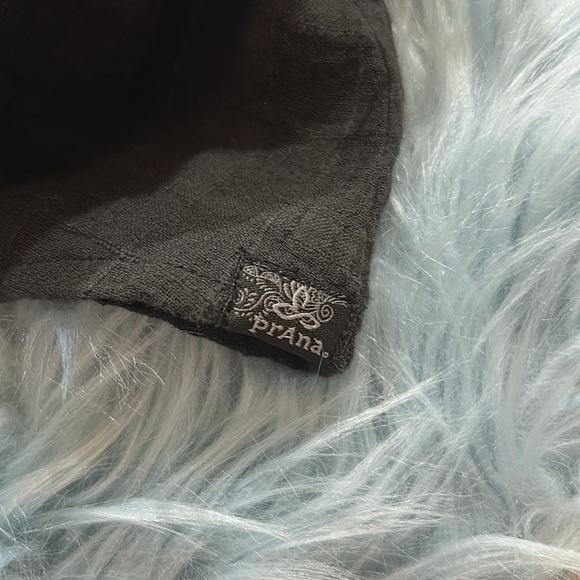 Prana Erin Black Striped Skirt sz 4 - Picture 9 of 11